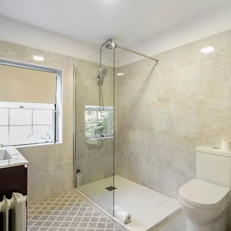 Willa Our Lady Of Mercy