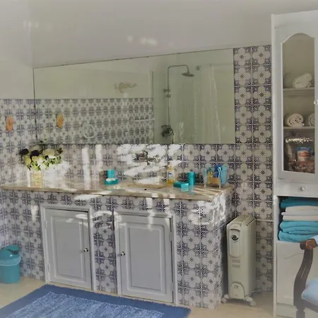 Willa Our Lady Of Mercy *