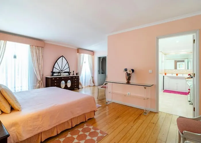 Our Lady Of Mercy ヴィラ